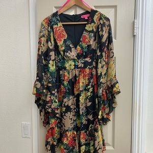 Betsey Johnson Floral Dress Size 2